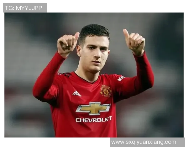 莫伦特斯是谁 足球天才的成长与传奇故事揭秘 莫伦特斯是谁 足球天才的成长与传奇故事揭秘